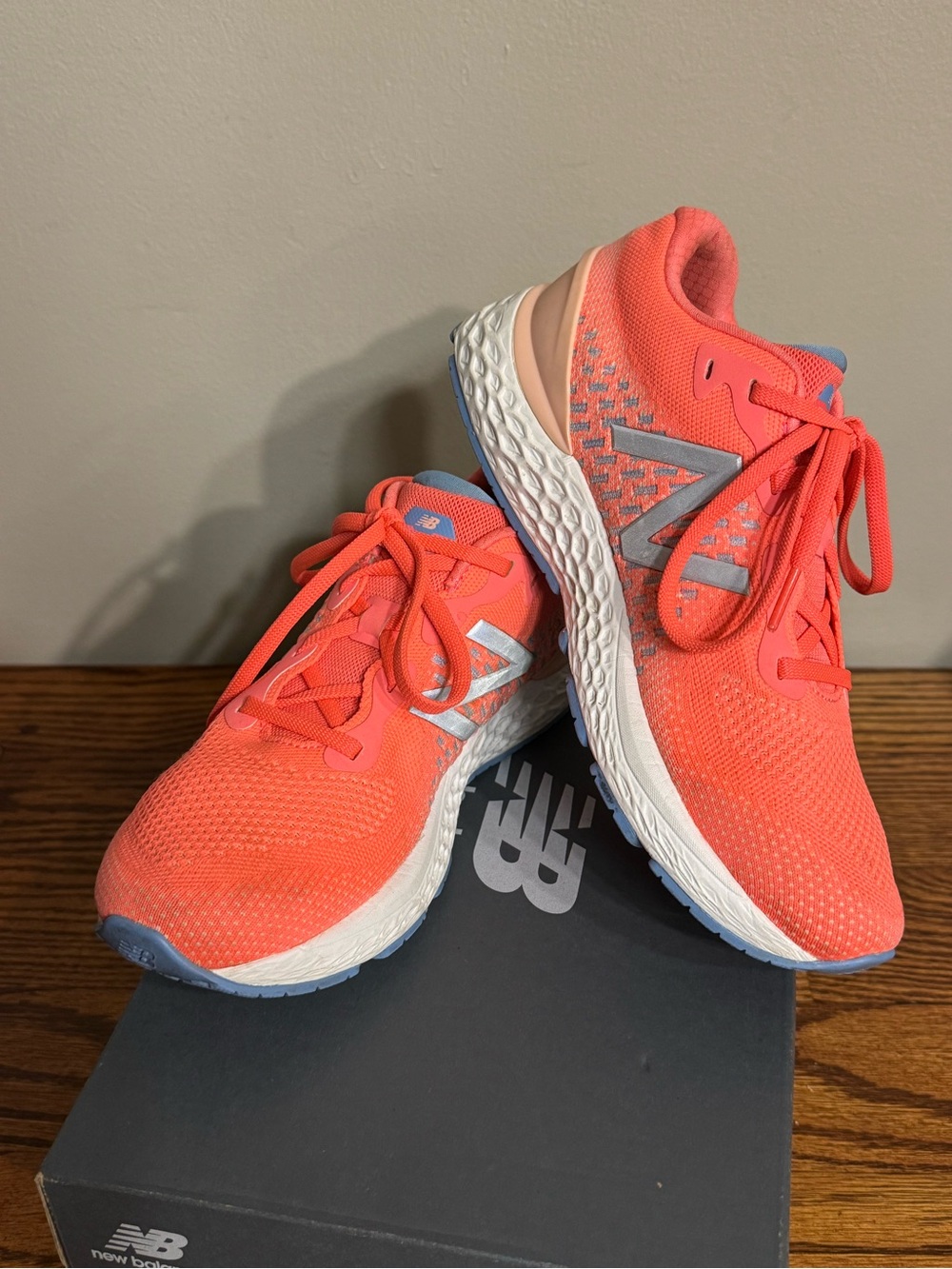 New Balance Hot Pink Running Shoes EUC - 6